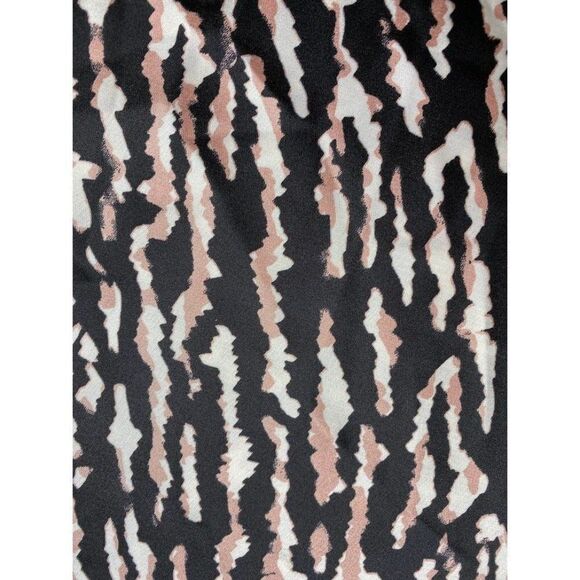 Calvin Klein Midi Skirt Women's Medium Black White Tiger‎ Print Stretchy NEW - Picture 3 of 9